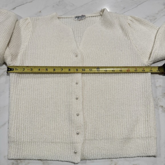 Vintage John Wanamaker Large Arcrylic Pearl Buttons Cream Cardigan Sweater - Picture 7 of 10